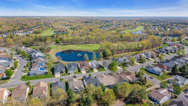 39 Baltusrol Drive, Jackson, NJ 08527