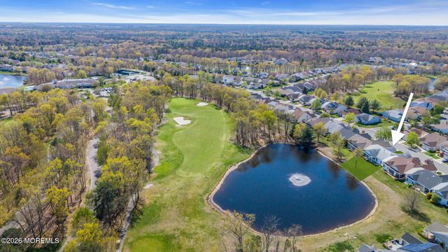 39 Baltusrol Drive, Jackson, NJ 08527