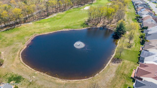 39 Baltusrol Drive, Jackson, NJ 08527