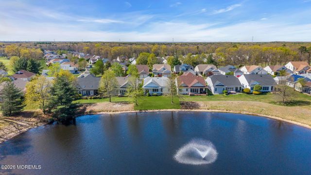 39 Baltusrol Drive, Jackson, NJ 08527