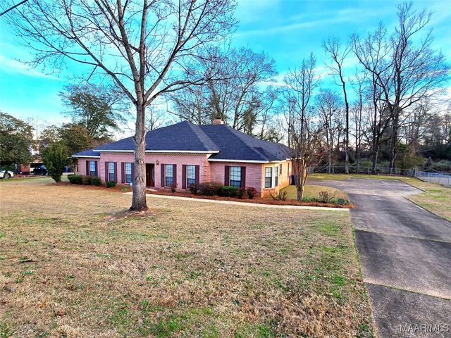 2010 Edgewood Road, Millbrook, AL 36054