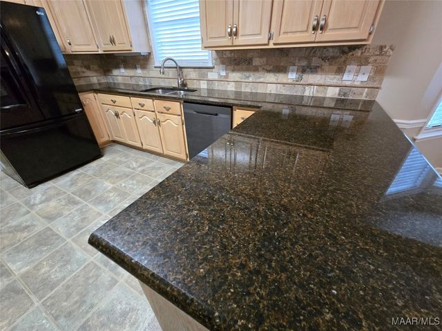 2010 Edgewood Road, Millbrook, AL 36054