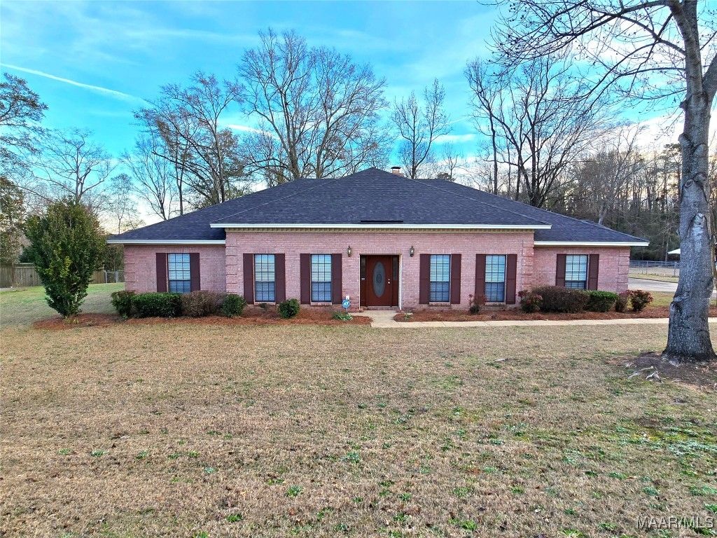 2010 Edgewood Road, Millbrook, AL 36054
