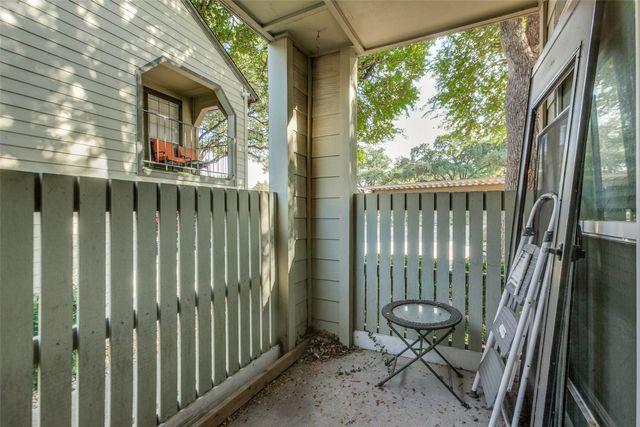 5981 Arapaho Road 103, Dallas, TX 75248