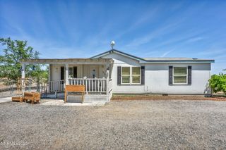 1050 Cooney Drive, Silver Springs, NV 89429