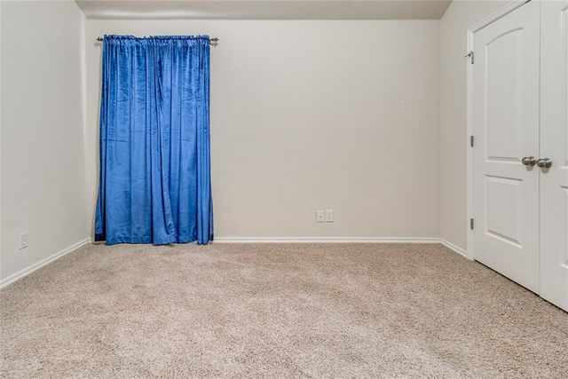 200 Nature Lane, Edmond, OK 73034