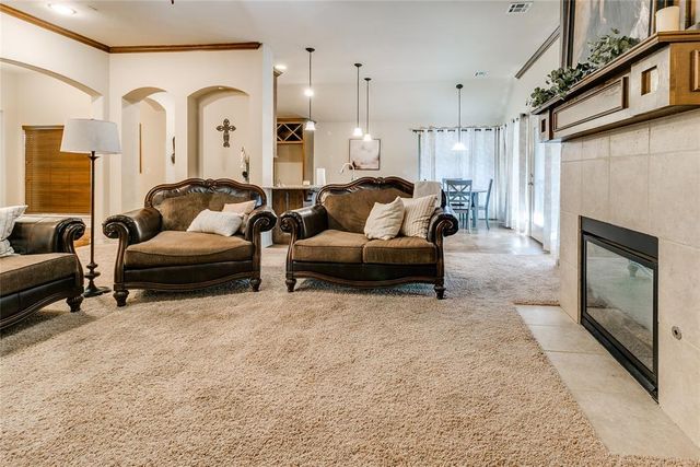 200 Nature Lane, Edmond, OK 73034
