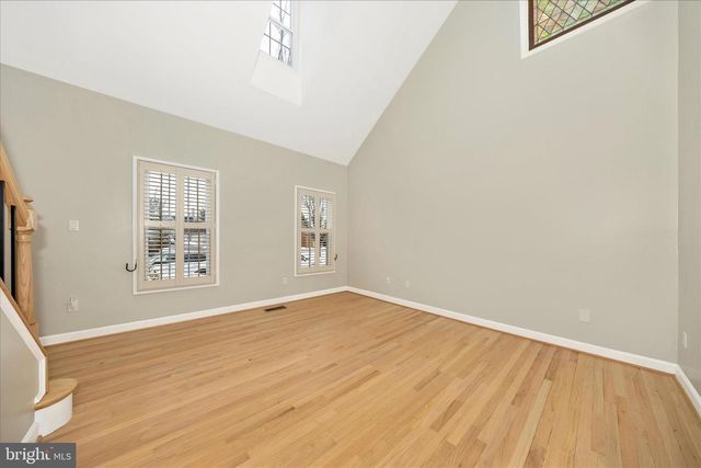 2478 5 SHILLINGS RD, Frederick, MD 21701