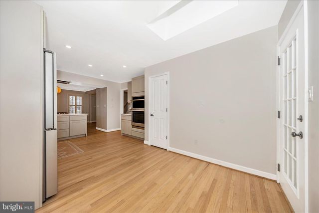 2478 5 SHILLINGS RD, Frederick, MD 21701