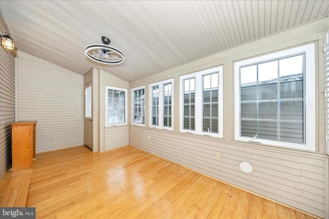 2478 5 SHILLINGS RD, Frederick, MD 21701