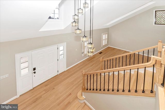 2478 5 SHILLINGS RD, Frederick, MD 21701