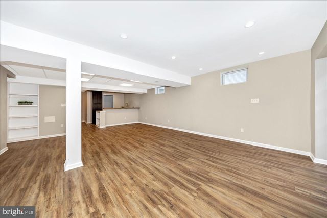 2478 5 SHILLINGS RD, Frederick, MD 21701