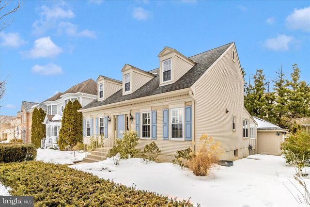 2478 5 SHILLINGS RD, Frederick, MD 21701