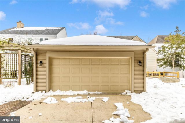 2478 5 SHILLINGS RD, Frederick, MD 21701