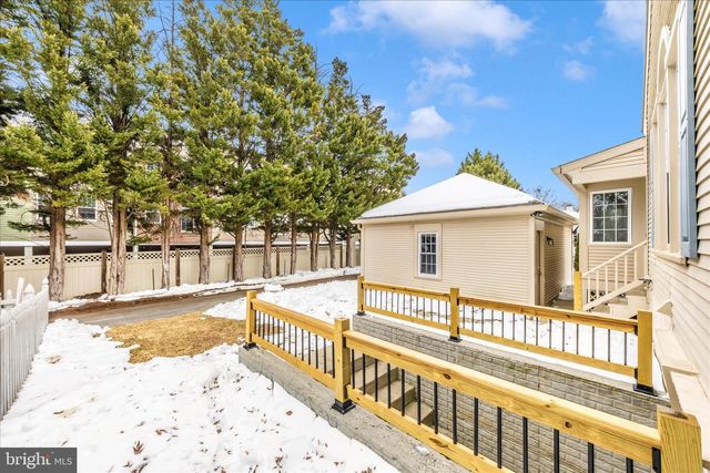 2478 5 SHILLINGS RD, Frederick, MD 21701