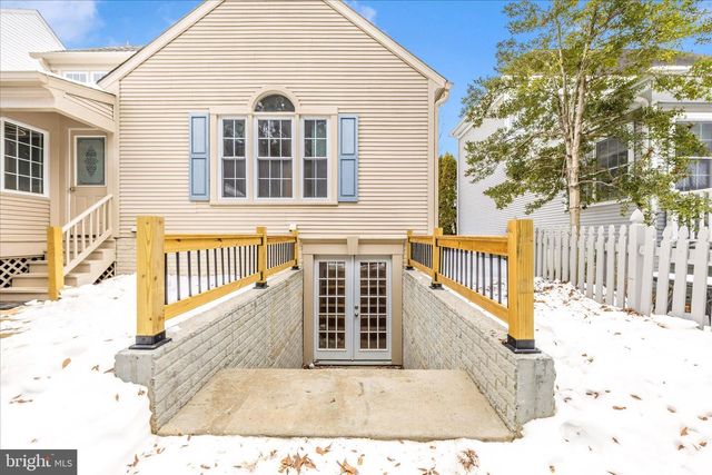 2478 5 SHILLINGS RD, Frederick, MD 21701