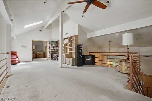 2214 Stone Creek Trail, Cuyahoga Falls, OH 44223