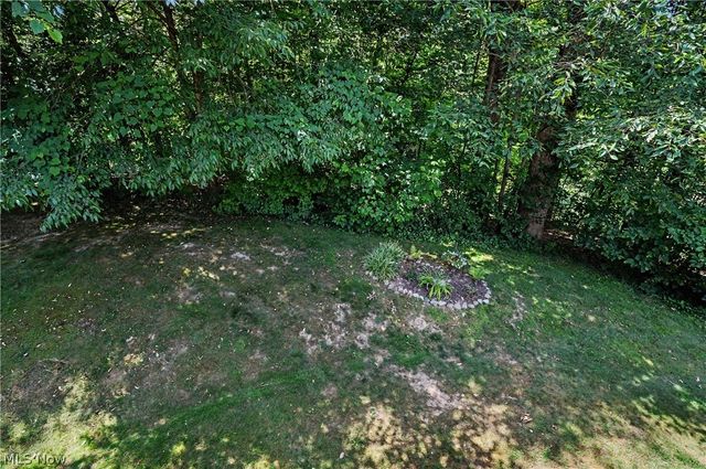 2214 Stone Creek Trail, Cuyahoga Falls, OH 44223