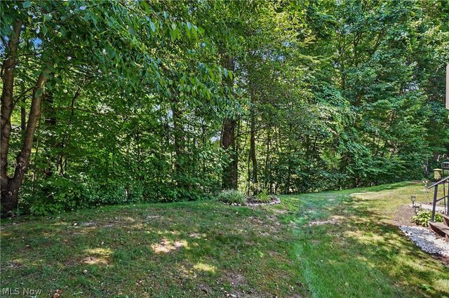 2214 Stone Creek Trail, Cuyahoga Falls, OH 44223
