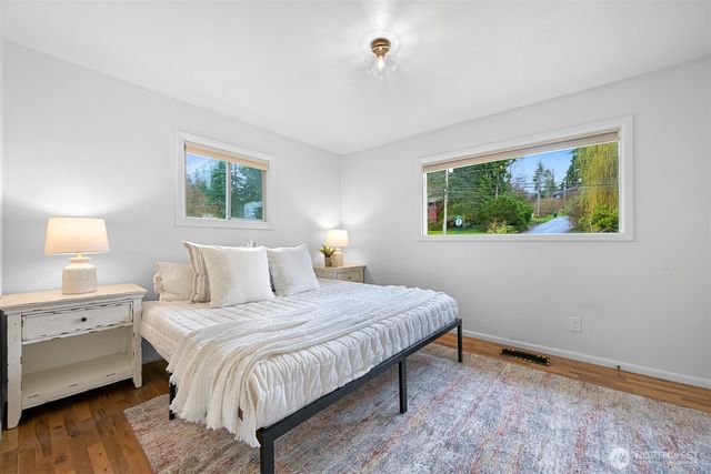 2219 Old Lakeway Drive, Bellingham, WA 98229