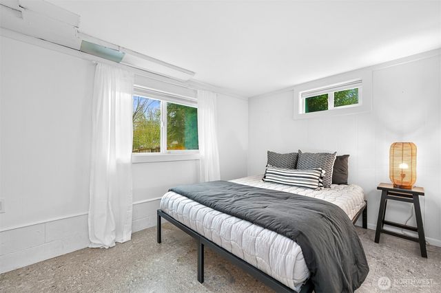 2219 Old Lakeway Drive, Bellingham, WA 98229