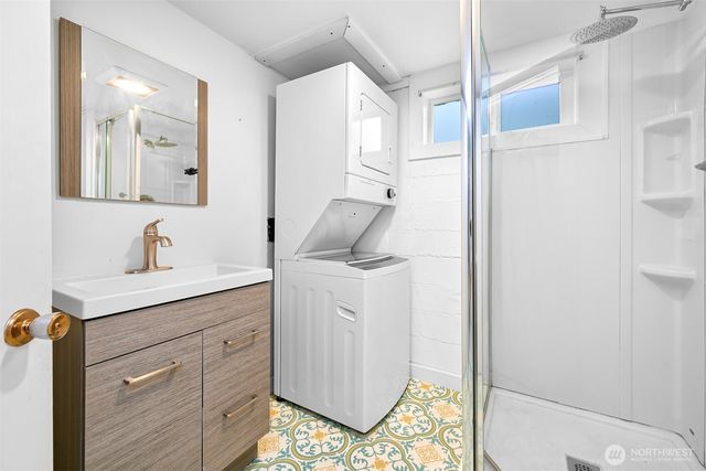 2219 Old Lakeway Drive, Bellingham, WA 98229