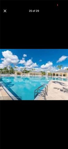220 SE 32nd Ter, Homestead, FL 33033