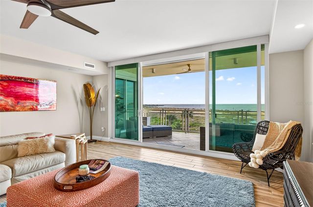 800 COLLANY ROAD 304, Tierra Verde, FL 33715