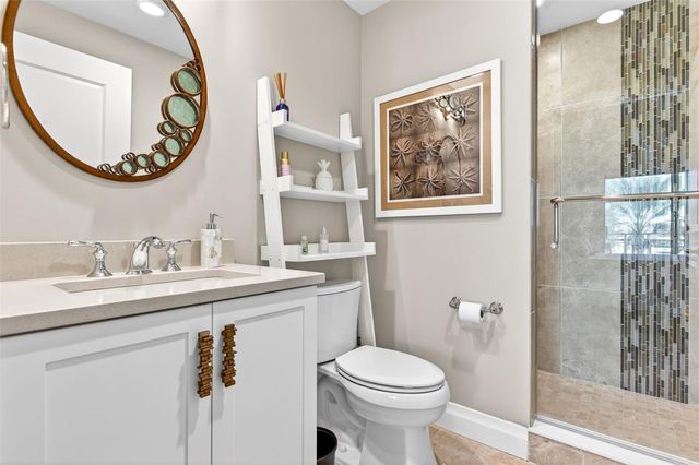 800 COLLANY ROAD 304, Tierra Verde, FL 33715