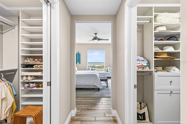 800 COLLANY ROAD 304, Tierra Verde, FL 33715