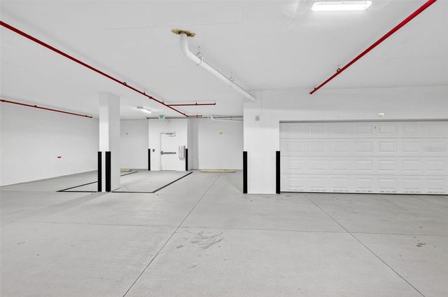 800 COLLANY ROAD 304, Tierra Verde, FL 33715