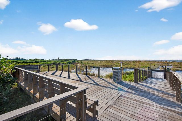 800 COLLANY ROAD 304, Tierra Verde, FL 33715