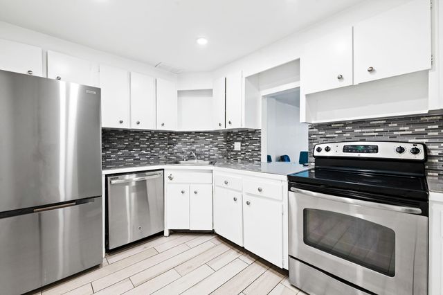 1424 SE 15th Street 11, Fort Lauderdale, FL 33316