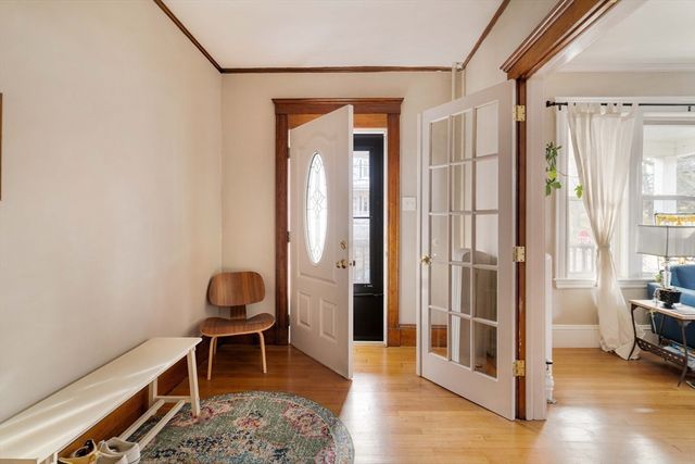 83 Aldrich St 1, Boston, MA 02131