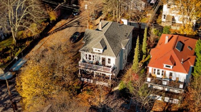 83 Aldrich St 1, Boston, MA 02131