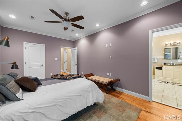 4254 Arsenal Street, St Louis, MO 63116