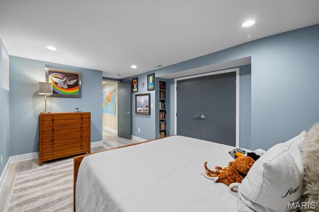 4254 Arsenal Street, St Louis, MO 63116