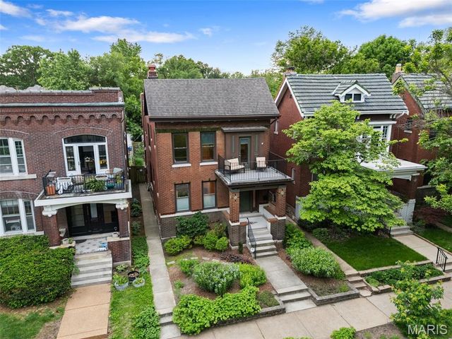 4254 Arsenal Street, St Louis, MO 63116