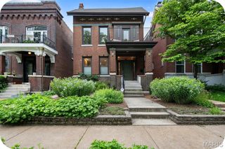4254 Arsenal Street, St Louis, MO 63116