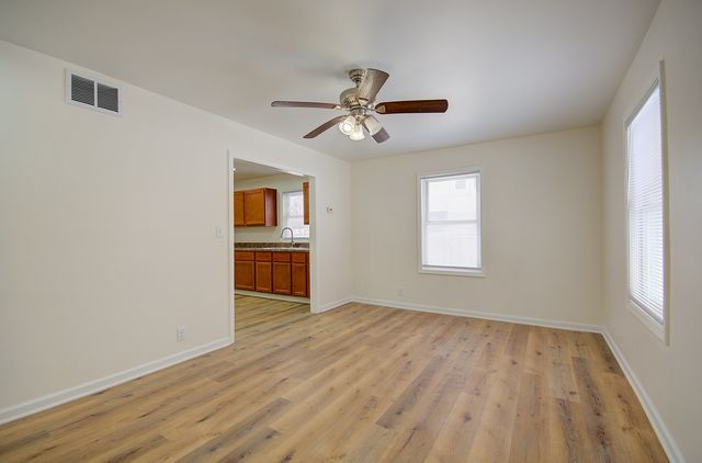 1815 Wilcox Street, Crest Hill, IL 60403