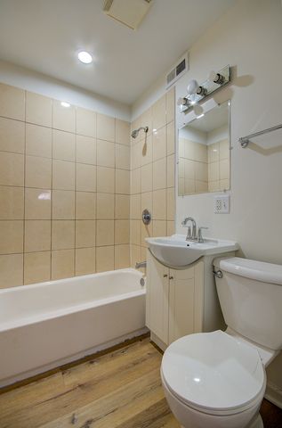 1815 Wilcox Street, Crest Hill, IL 60403