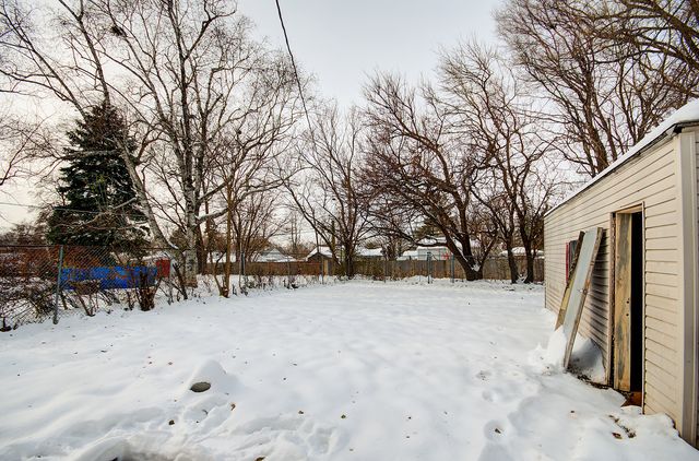 1815 Wilcox Street, Crest Hill, IL 60403