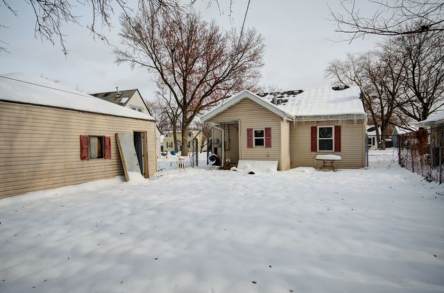 1815 Wilcox Street, Crest Hill, IL 60403