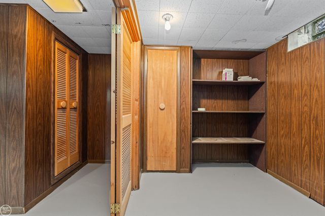 22603 Hill Street, Warren, MI 48091