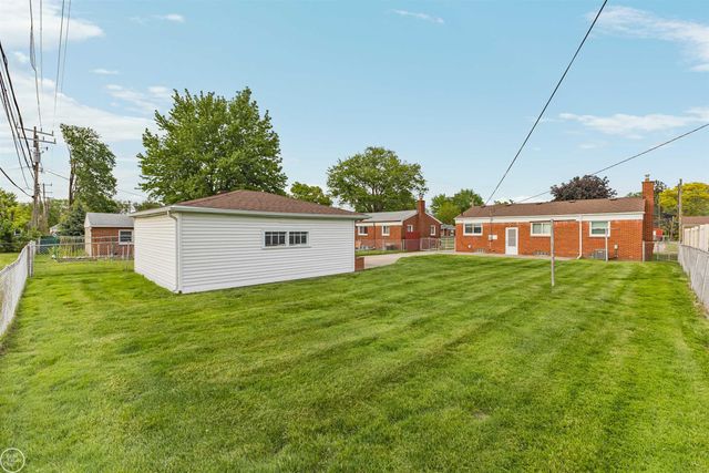 22603 Hill Street, Warren, MI 48091