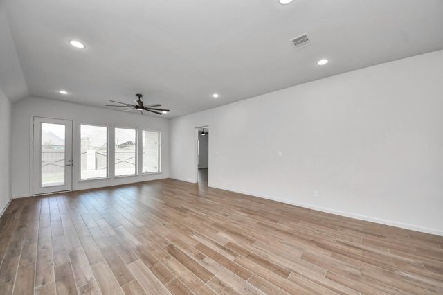 206 Ginger Street, Richmond, TX 77406