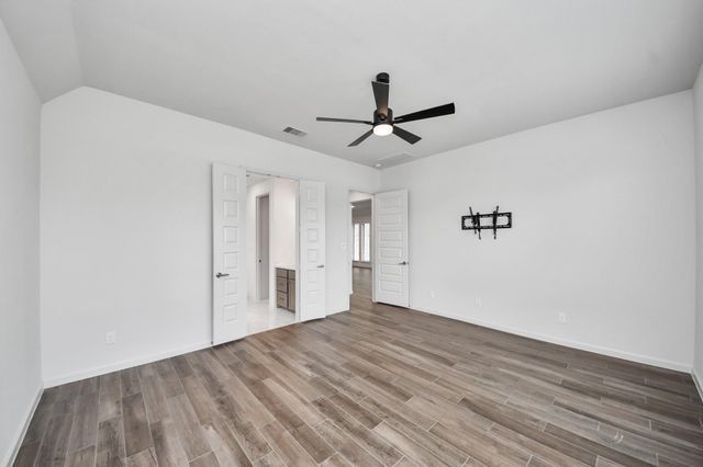 206 Ginger Street, Richmond, TX 77406