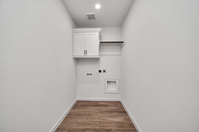 206 Ginger Street, Richmond, TX 77406