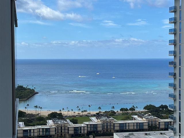 1390 Kapiolani Boulevard 3704, Honolulu, HI 96814