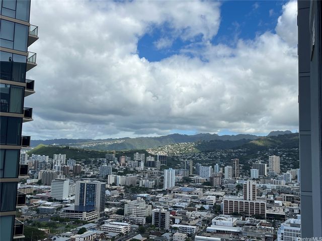 1390 Kapiolani Boulevard 3704, Honolulu, HI 96814